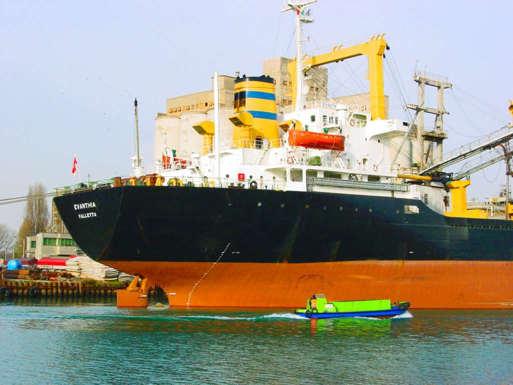 Smaltimento rifiuti dalle navi